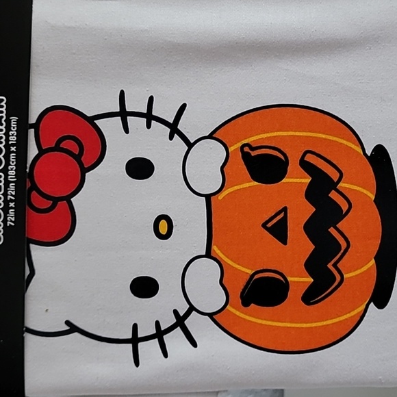 🎃NWT🎃 Hello Kitty Halloween Shower Curtain - Picture 4 of 4
